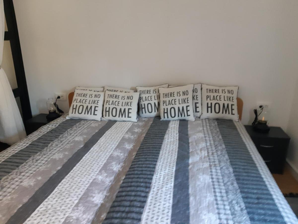 Apartman Nevenka Apartment วาราชดีน ภายนอก รูปภาพ